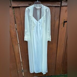 Victoria Secret nightgown robe set
